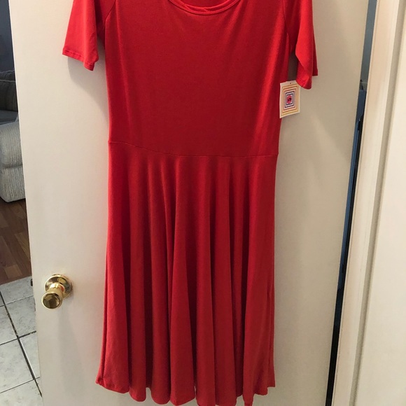 Lularoe Nicole - Picture 2 of 2